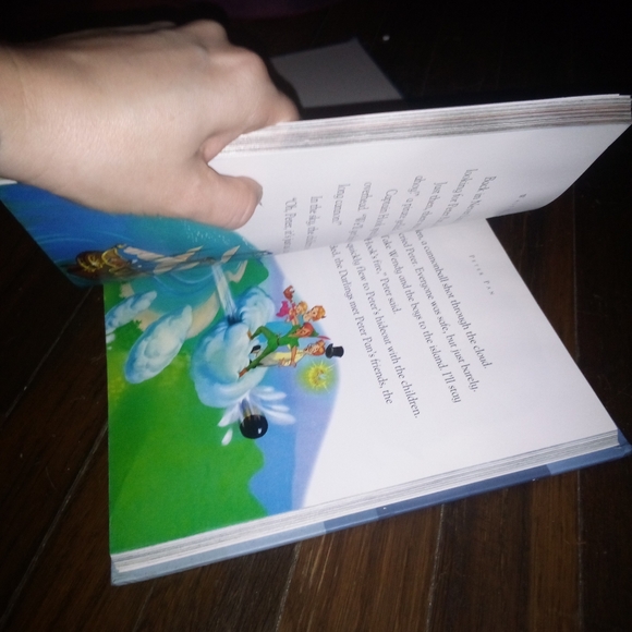 Disney Classic Storybook Collection - Picture 4 of 5